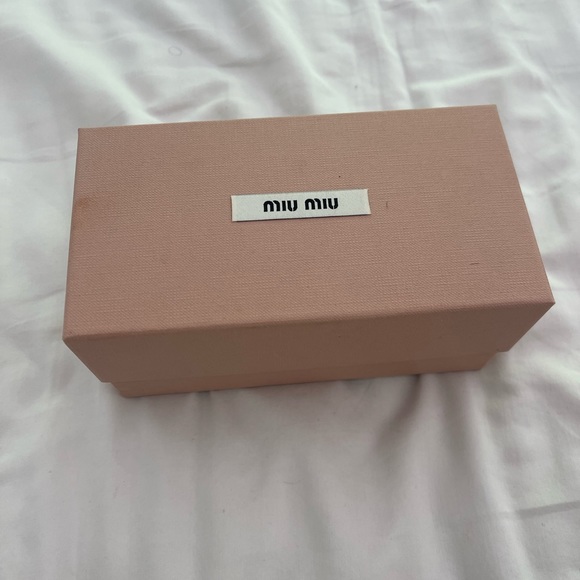 Miu Miu gold frames with clear lenses - Picture 5 of 9